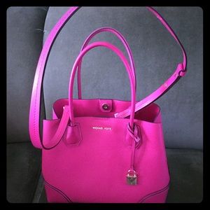 Michael Kors Pink Large Mercer Handbag